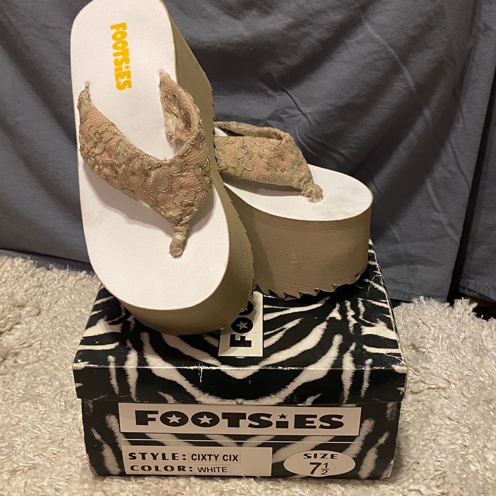 Women's Tan Platform Flip Flops